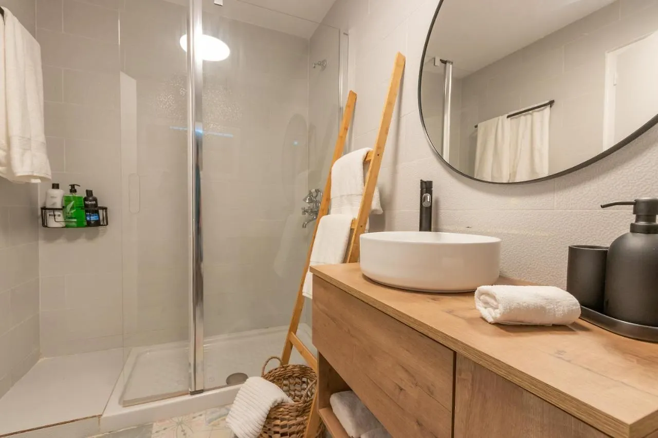Bacom Apartment 칼데스데말라벨라 스페인
