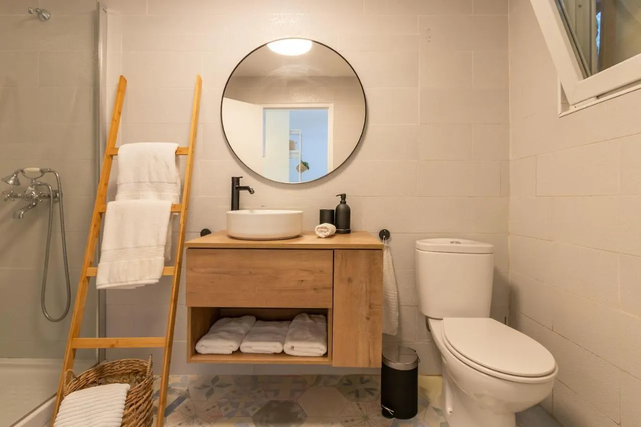 Bacom Apartment 칼데스데말라벨라